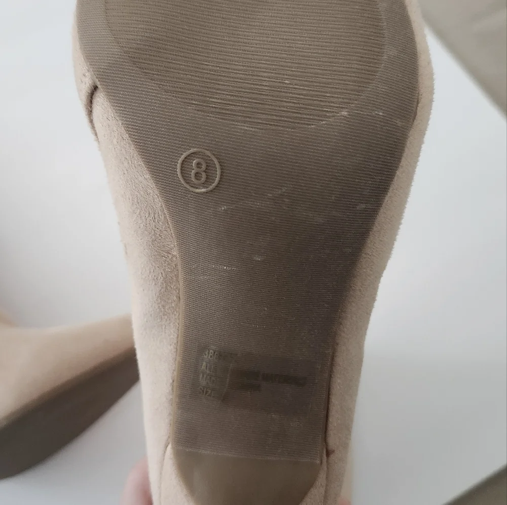 Booties - Picture 4 of 4